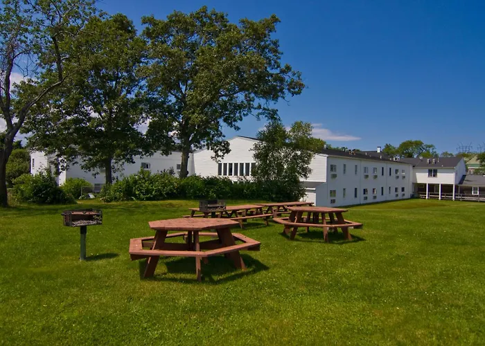 Sandwich Lodge & Resort